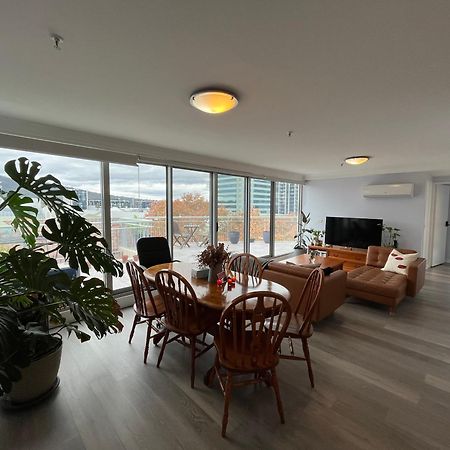 Private Room With Ensuite In The Cbd Canberra Exteriér fotografie