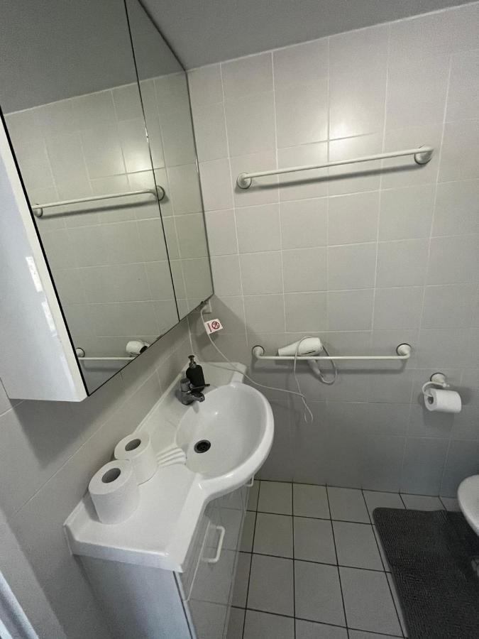 Private Room With Ensuite In The Cbd Canberra Exteriér fotografie